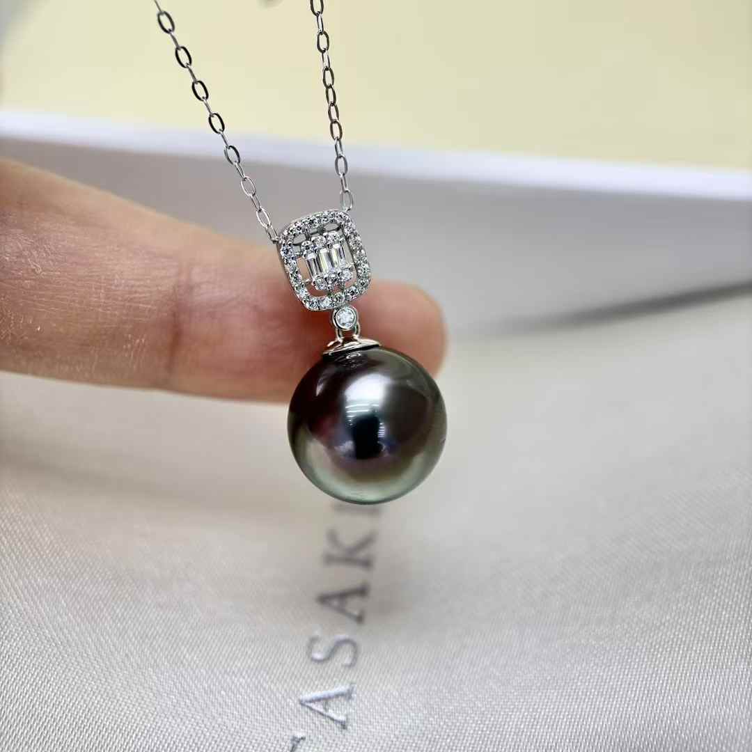 š„ćFlash SalećTahitian 12-13mm AAA Round Pearl Necklace | 925 Sterling Silver | Last 3 Pieces!