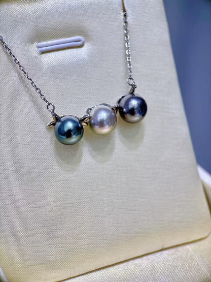South Pacific Star | AAA grade Tahitian black pearl (8-9mm) natural light  blooming