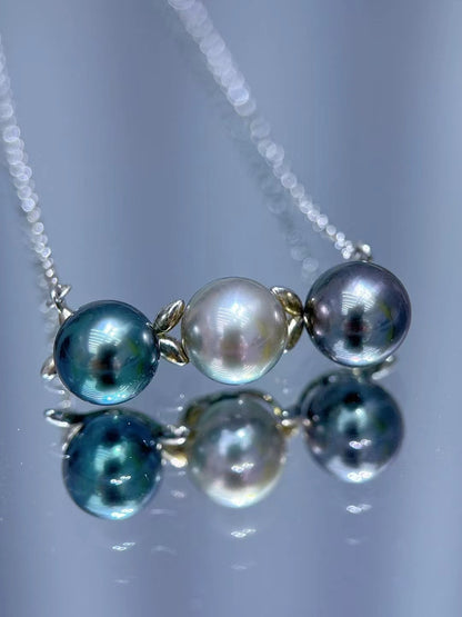 South Pacific Star | AAA grade Tahitian black pearl (8-9mm) natural light  blooming
